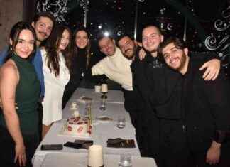 Salih Bademci ve İmer Özgün çiftinden bebek bekleyen Buse Arslan ile Çağrı Şensoy’a tavsiyeler salih-bademci-ve-imer-zgn-iftinden-bebek-bekleyen-buse-arslan-ile-ar-ensoya-tavsiyeler