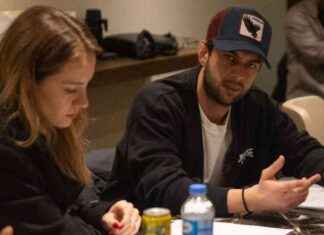 Aşk Filmi Okuma Provası: Detaylar ve Gelişmeler ak-filmi-okuma-provas-detaylar-ve-gelimeler