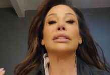 Linet protesto edildi! Sahne alınca olay çıkardı. linet-protesto-edildi-sahne-alnca-olay-kard